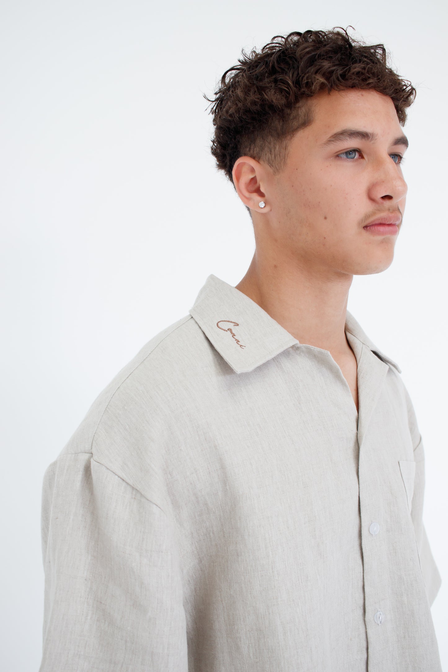 WEEKENDER LINEN SHIRT - NATURAL