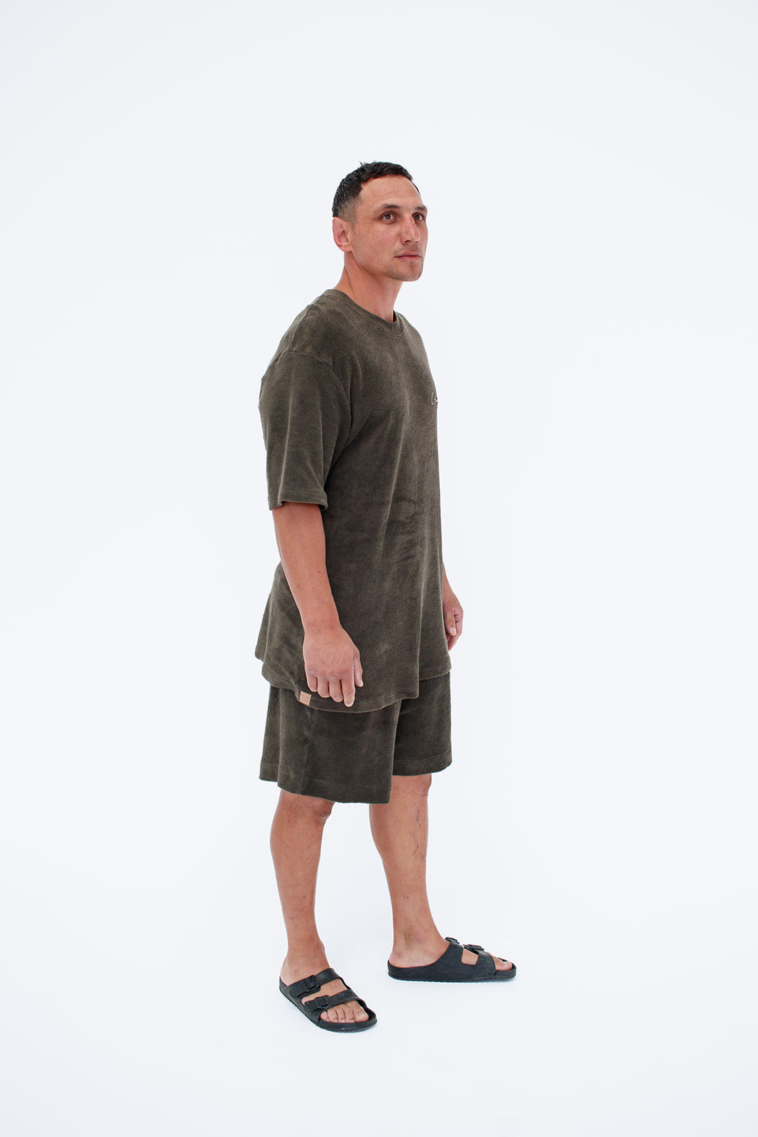 LIFESTYLE TERRY TOWEL SHORT - OLIVE *PRE ORDER ARRIVING MID NOVEMBER