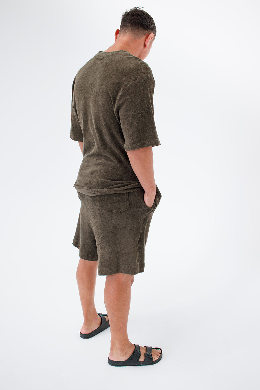 LIFESTYLE TERRY TOWEL SHORT - OLIVE *PRE ORDER ARRIVING MID NOVEMBER