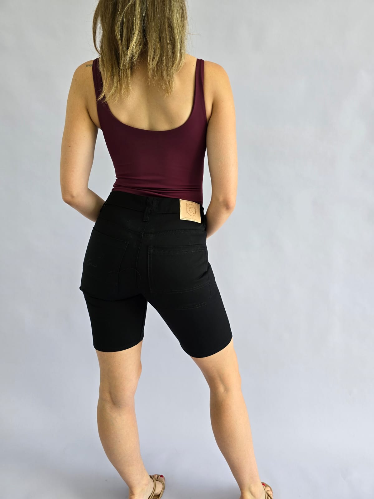 WALKSHORT - BLACK